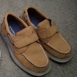 Sperry Topsiders 9.5 toddler